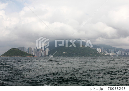 Kind to Hong Kong from the sea Kind to Hong Kong from the sea 78033243