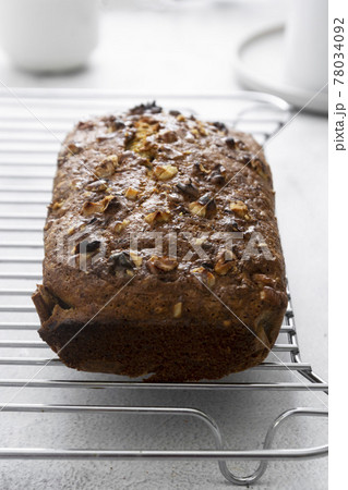 Carrot bread or cake with whlograin flour. Healthy pastry. Carrot bread or cake with whlograin flour. Healthy pastry. 78034092