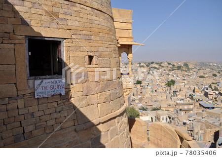 インド(ジャイサルメール)のフォート内から見た風景 78035406