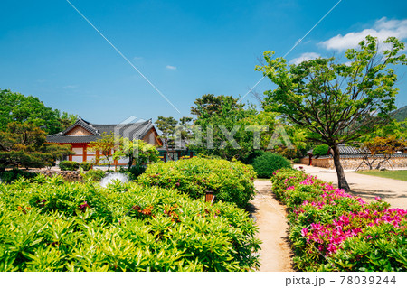 Royal Tomb of King Suro in Gimhae, Korea Royal Tomb of King Suro in Gimhae, Korea 78039244