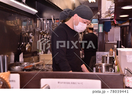 ラーメン屋の店主さん1 ラーメン屋の店主さん1 78039441