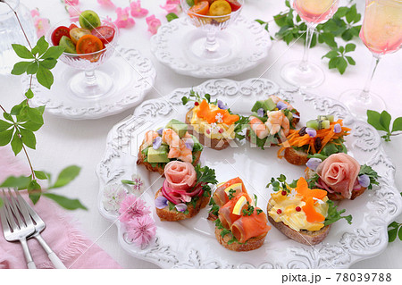 初夏のタルティーヌ　オープンサンド 78039788