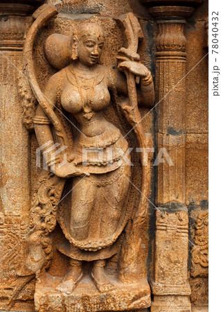 Bas reliefes in Hindu temple. Sri Ranganathaswamy Temple. Tiruchirappalli Trichy , Tamil Nadu, India 78040432
