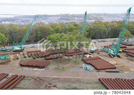 マンション基礎工事用の打ち込みパイル マンション基礎工事用の打ち込みパイル 78042948