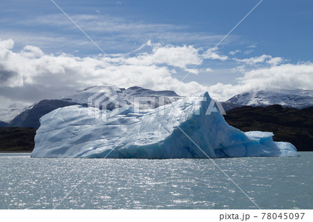 Navigation on Argentino lake, Patagonia landscape, Argentina Navigation on Argentino lake, Patagonia landscape, Argentina 78045097