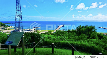 沖縄県うるま市 平敷屋公園から知念半島を望む 平敷屋タキノー 沖縄県うるま市 平敷屋公園から知念半島を望む 平敷屋タキノー 78047867