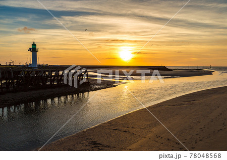 Wooden Pier and Lighthouse 78048568