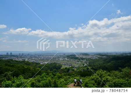 芥川城跡からの高槻市内の眺望 山頂からの眺め 芥川城跡からの高槻市内の眺望 山頂からの眺め 78048754