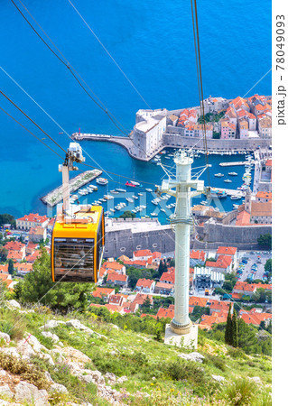 Cable car in Dubrovnik 78049093