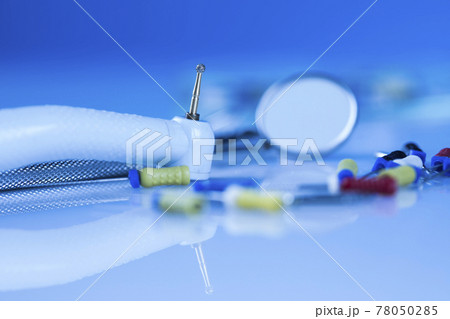 Set of metal medical equipment tools for teeth dental 78050285