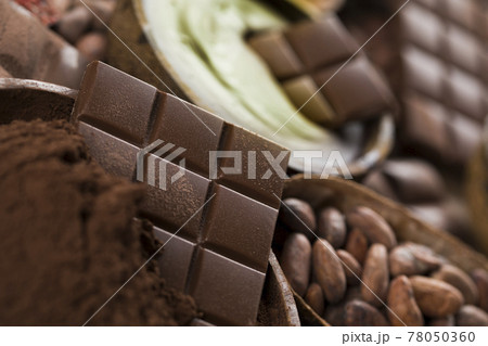 Bar Of Chocolate, Cocoa Beans Bar Of Chocolate, Cocoa Beans 78050360