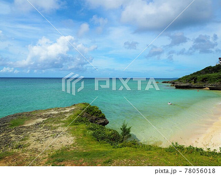 絶景の赤墓ビーチ 78056018