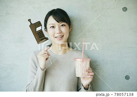 woman with message boards woman with message boards 78057138