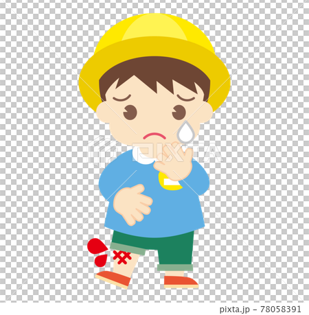 A boy crying with his knees scraped (with a hat) 78058391