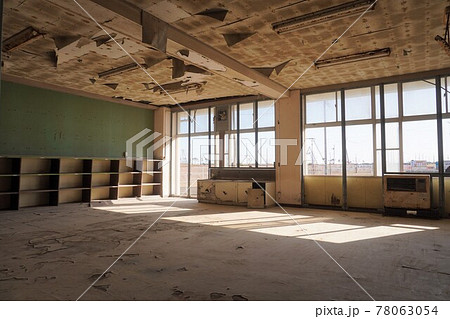 震災遺構　仙台市立荒浜小学校内部（1F）、宮城仙台市若林区 78063054