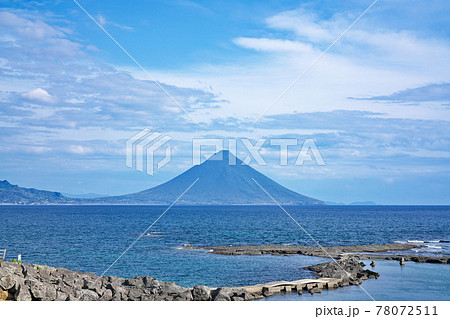 【番所鼻自然公園より開聞岳】 鹿児島県南九州市頴娃町別府 78072511
