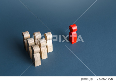 A red man stands in front of a group of people. Leader leads his crew. Leadership skills. Recognition of being a leader by team members. Unification against the enemy. Establishing contact. Distrust A red man stands in front of a group of people. Leader leads his crew. Leadership skills. Recognition of being a leader by team members. Unification against the enemy. Establishing contact. Distrust 78082350