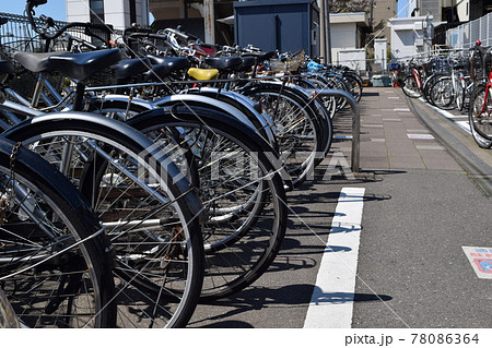 自転車置き場 78086364