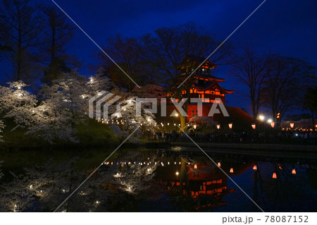 高田城と桜、上越市、新潟県、日本 78087152