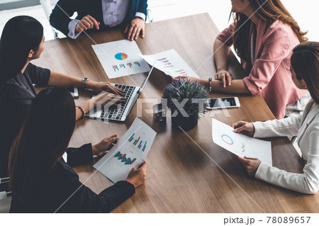 Businesswomen in Meeting, Laptop Computer on Table Businesswomen in Meeting, Laptop Computer on Table 78089657
