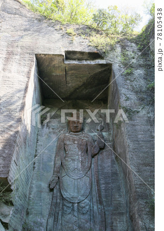 千葉県安房郡鋸南町　4月　鋸山　日本寺　山頂エリア　百尺観音　 78105438