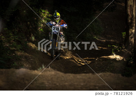 エンデューロ　オフロードバイク 78121926