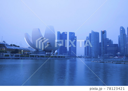 Beautiful ArtScience Museum at night in Marina Bay Sands in Singapore.  78123421