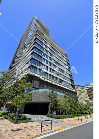 東京　東新橋の都市風景　パークコート浜離宮ザ・タワー 78123825