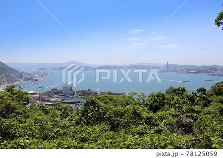 北九州市門司区の和布刈公園から見た関門海峡風景 北九州市門司区の和布刈公園から見た関門海峡風景 78125059