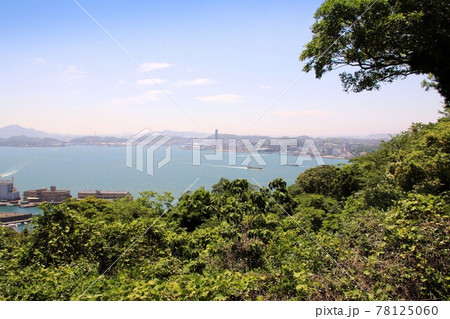 北九州市門司区の和布刈公園から見た関門海峡風景 北九州市門司区の和布刈公園から見た関門海峡風景 78125060