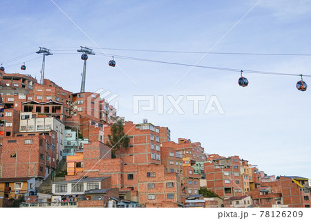 ラパスの街並み 78126209