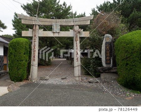 対馬　小茂田濱神社 78126449