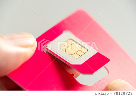 シムカード クローズアップ 78129725
