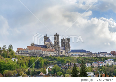 Laon Cathedral, France 78129847