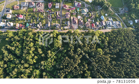 Town district in green park area 78131056