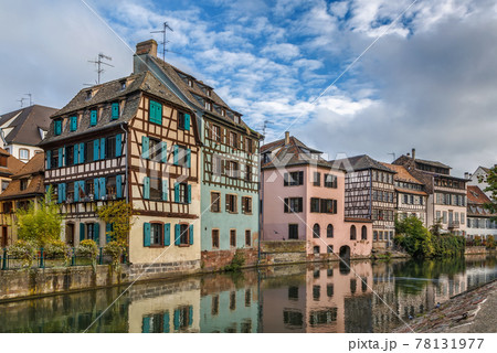 Embankment of the Ill river, Strasbourg Embankment of the Ill river, Strasbourg 78131977