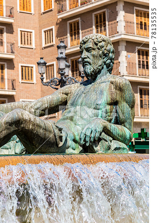 Fountain Rio Turia in Valencia Fountain Rio Turia in Valencia 78135535