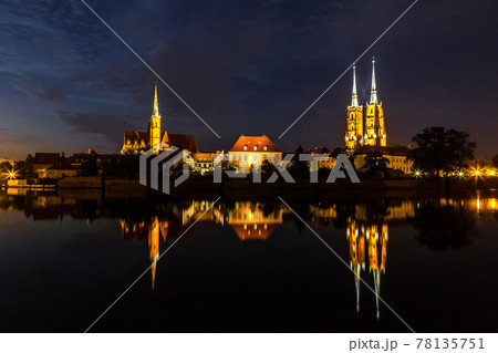 Wroclaw at night 78135751