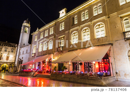 Walking street in Dubrovnik 78137406