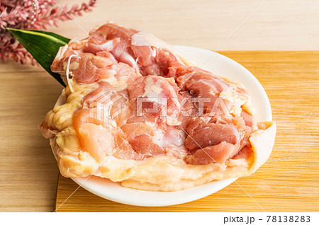 九州産　鶏もも肉　生 78138283