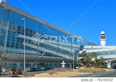 【愛知県】快晴下の中部国際空港(セントレア) 【愛知県】快晴下の中部国際空港(セントレア) 78140582