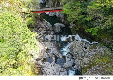 愛媛県久万高原町 八釜の甌穴群 愛媛県久万高原町 八釜の甌穴群 78140886