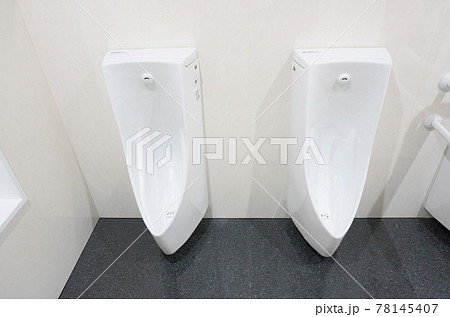 未使用の男性用トイレの写真素材 [78145407] - PIXTA