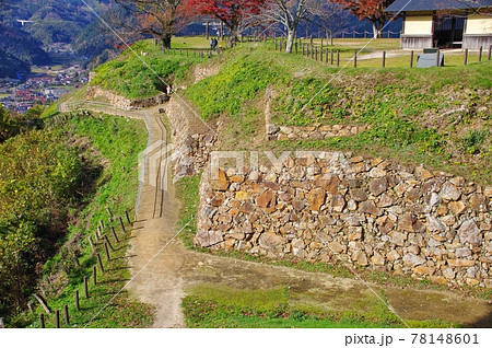 月山富田城 二の丸石垣 月山富田城 二の丸石垣 78148601