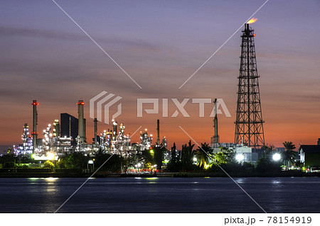 Morning view of Bangchak Phra Khanong Oil Refinery. 78154919
