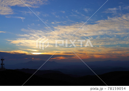 夕日と鉄塔　鰐塚山 78159054