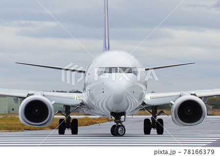 茨城空港から離陸する民間機 茨城空港から離陸する民間機 78166379