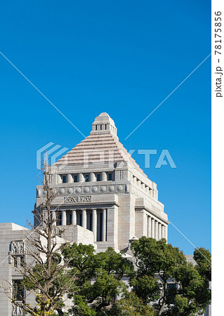 【冬の国会議事堂】 78175856
