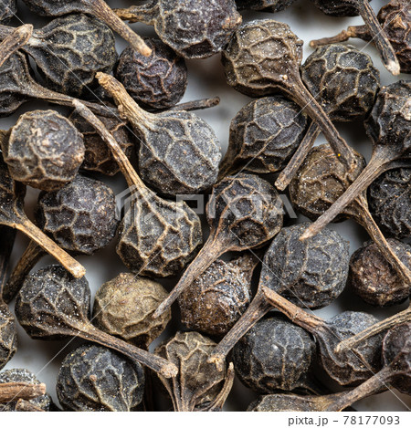 tailed pepper (cubeb) close up 78177093