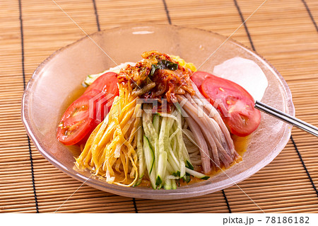 冷やし中華（韓国冷麺風） 78186182